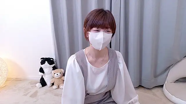 Risa 06 online show from 12/18/25, 12:09