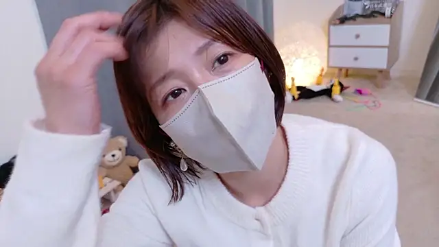 Risa 06 online show from 04/23/26, 12:11