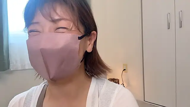 Snapshot of Risa_06 chatting on 07/05/26, 03:22 Risa 06 online show from 07/05/26, 03:22