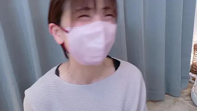 Risa 06 online show from 11/18/25, 12:41