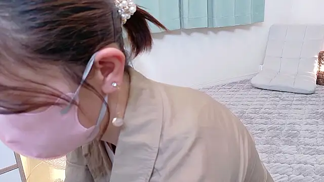 Risa 06 online show from 06/01/26, 11:43