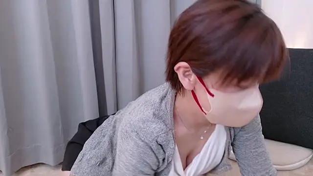 Risa 06 online show from 12/14/25, 12:44