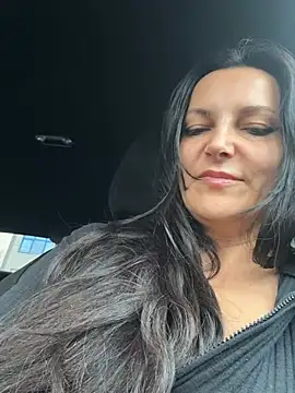 Snapshot of -OLYA- chatting on 01/14/26, 01:48 -OLYA- online show from 01/14/26, 01:48