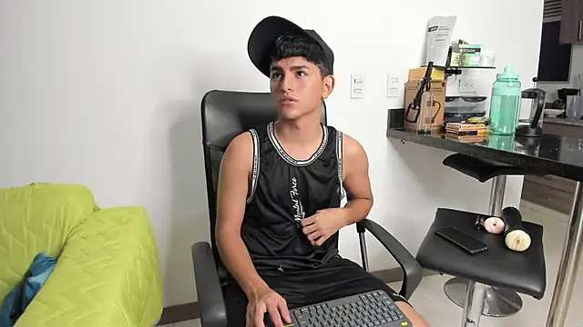 Lyam ap online show from 01/24/25, 08:02