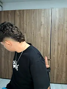 Lyam ap online show from 09/23/25, 09:05