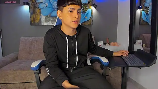 Lyam ap online show from 03/13/26, 05:45