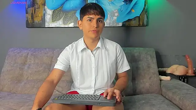 Lyam ap online show from 12/04/25, 08:46