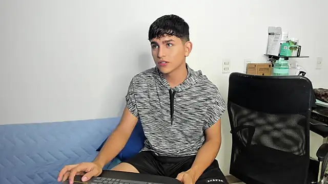 Lyam ap online show from 02/04/25, 04:26