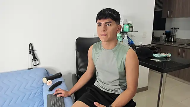 Lyam ap online show from 01/31/25, 02:04