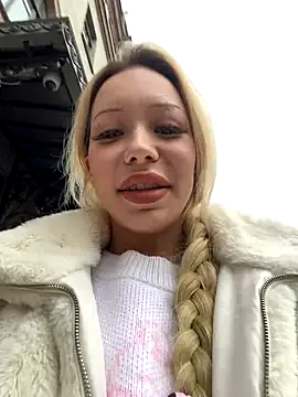 babydolll online show from 10/10/25, 11:44