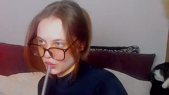 Snapshot of rora_skyline chatting on 02/25/26, 11:48 rora skyline online show from 02/25/26, 11:48