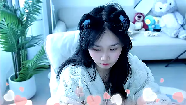 Snapshot of Sheep-1 chatting on 03/15/25, 07:31 Sheep-1 online show from 03/15/25, 07:31