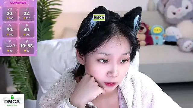 Snapshot of Sheep-1 chatting on 02/12/25, 11:51 Sheep-1 online show from 02/12/25, 11:51