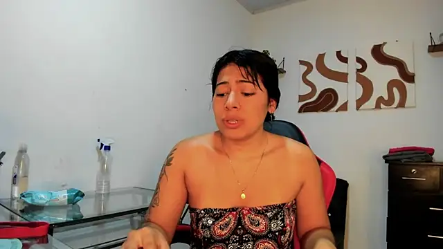 Caro kitty- online show from 10/01/25, 12:31