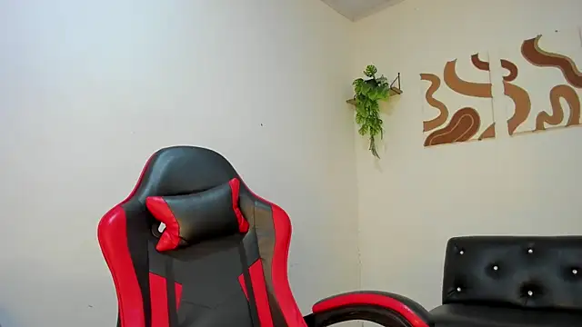 Caro kitty- online show from 12/01/25, 01:01