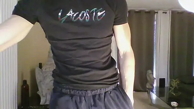 Snapshot of ApollonFit_x69 chatting on 03/12/25, 11:10 ApollonFit x69 online show from 03/12/25, 11:10