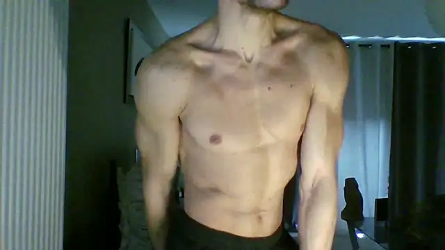 Snapshot of ApollonFit_x69 chatting on 03/10/25, 11:34 ApollonFit x69 online show from 03/10/25, 11:34