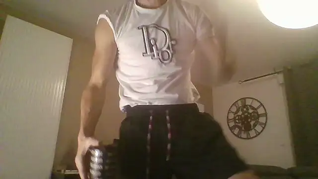 Snapshot of ApollonFit_x69 chatting on 09/30/25, 09:21 ApollonFit x69 online show from 09/30/25, 09:21