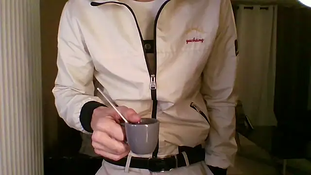 Snapshot of ApollonFit_x69 chatting on 03/02/25, 07:52 ApollonFit x69 online show from 03/02/25, 07:52