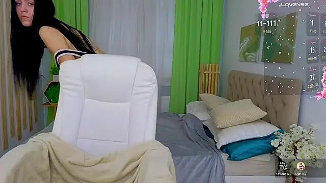 CooperAllana online show from 11/18/25, 07:11