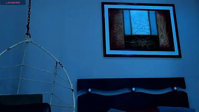 Snapshot of ebbafernandez_ chatting on 11/26/25, 12:05 ebbafernandez online show from 11/26/25, 12:05