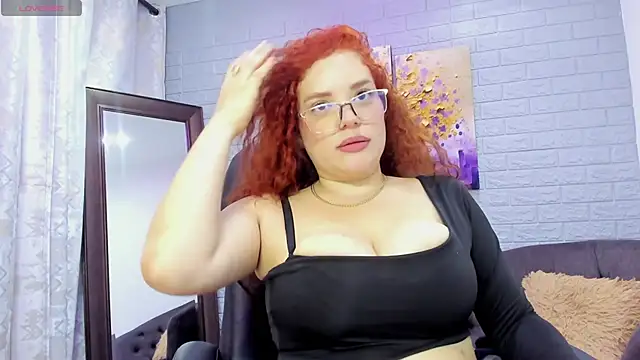 Snapshot of ebbafernandez_ chatting on 10/20/25, 12:06 ebbafernandez online show from 10/20/25, 12:06