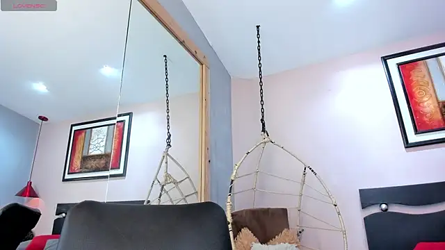 Snapshot of ebbafernandez_ chatting on 07/05/26, 12:23 ebbafernandez online show from 07/05/26, 12:23