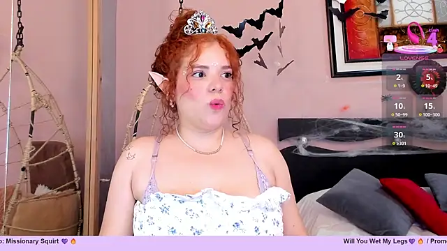 Snapshot of ebbafernandez_ chatting on 10/30/25, 12:03 ebbafernandez online show from 10/30/25, 12:03