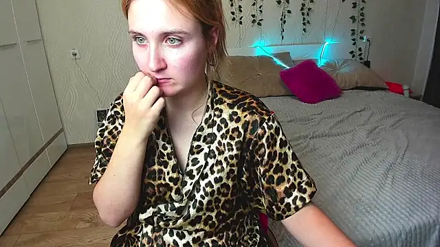Miss Elsa  online show from 03/04/25, 03:15