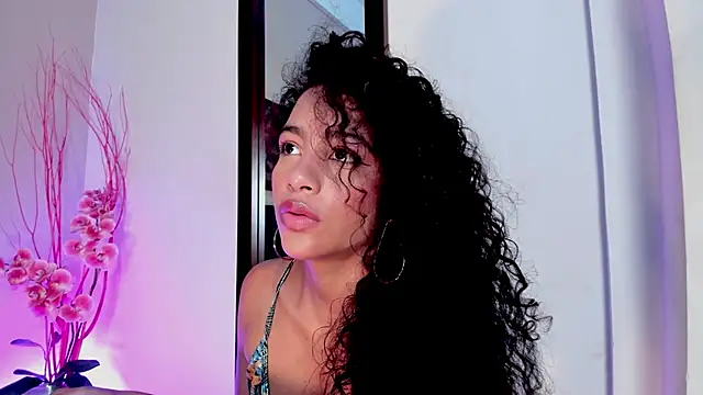 AntonellaHall  online show from 03/19/26, 06:41