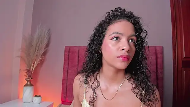 AntonellaHall  online show from 11/10/25, 12:32