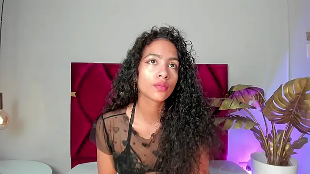 AntonellaHall  online show from 09/30/25, 12:11