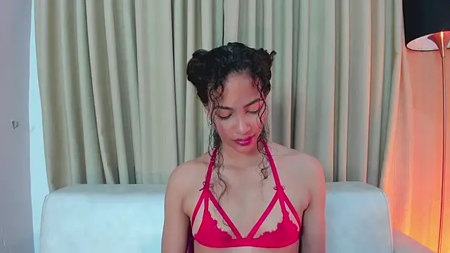 AntonellaHall  online show from 03/06/25, 11:58