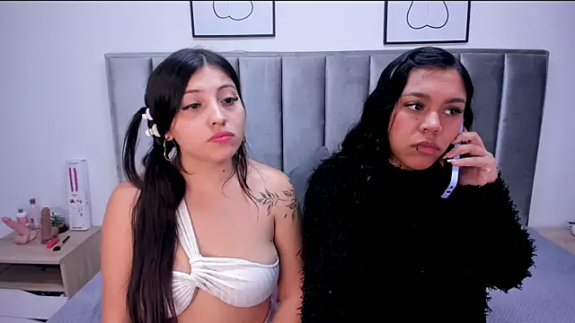 Emmy-Turnner online show from 09/22/25, 04:02