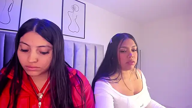 Snapshot of Laiia_Page chatting on 11/29/25, 11:54 Laiia Page online show from 11/29/25, 11:54