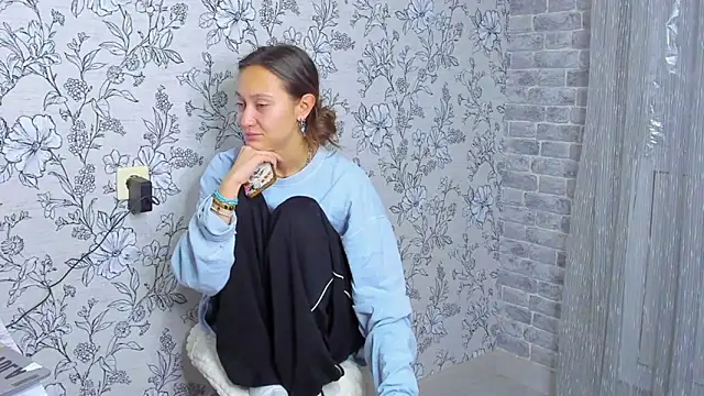 EllaSky xoxo online show from 11/27/25, 01:50