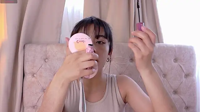 Alyssa jones online show from 11/26/25, 03:12