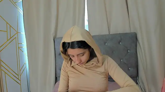 Alyssa jones online show from 04/09/26, 01:39