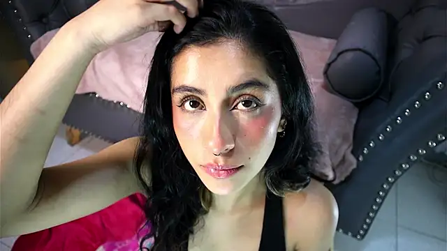 Alyssa jones online show from 05/25/26, 04:01