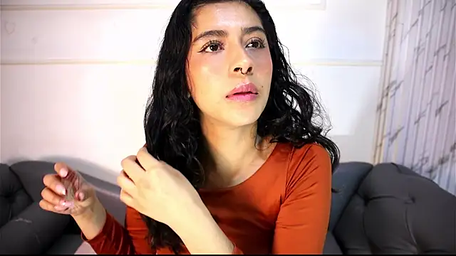 Alyssa jones online show from 06/11/26, 04:09