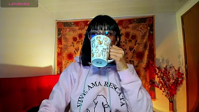 Demeter   online show from 10/15/25, 03:05