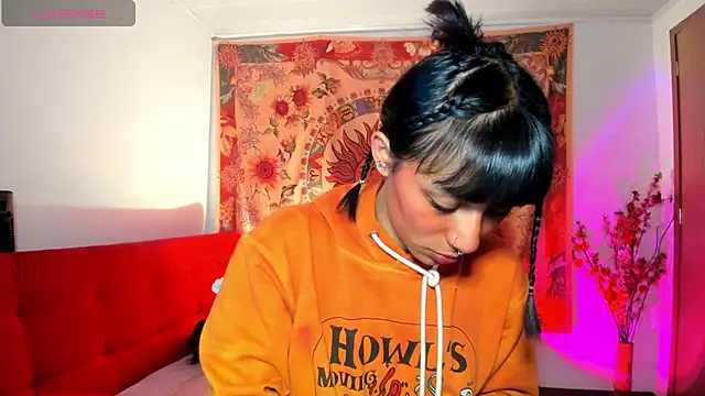 Demeter   online show from 11/12/25, 02:37