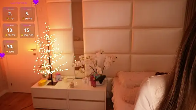 Lilly Colins online show from 02/27/26, 07:24