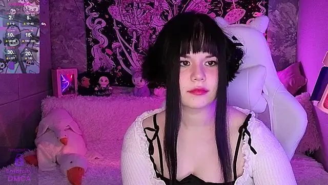 ClaireFaers  online show from 11/25/25, 07:47