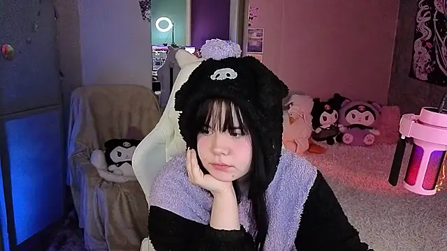 ClaireFaers  online show from 01/14/26, 10:13