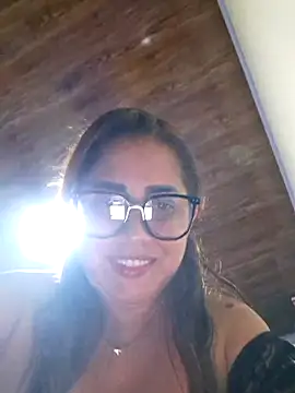Snapshot of conny_24 chatting on 03/17/25, 04:29 conny 24 online show from 03/17/25, 04:29