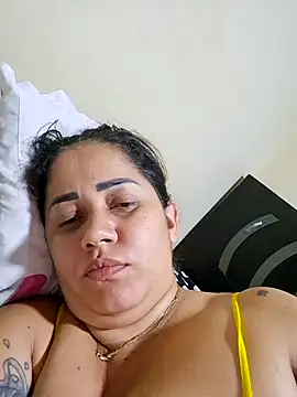 Snapshot of conny_24 chatting on 02/10/25, 03:13 conny 24 online show from 02/10/25, 03:13