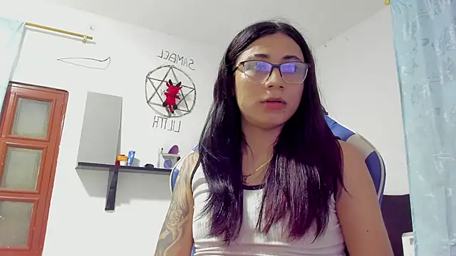 Camila TransGirl online show from 11/17/25, 04:38