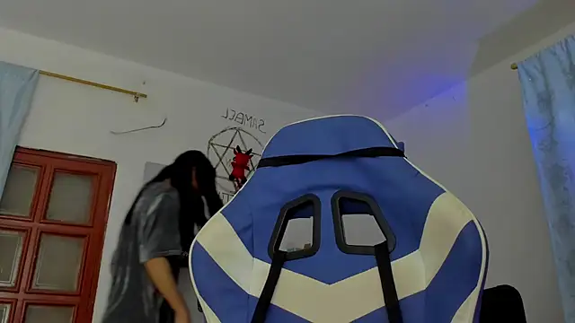 Camila TransGirl online show from 11/25/25, 05:46