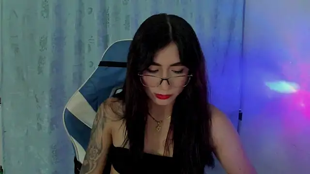 Camila TransGirl online show from 12/20/25, 04:32